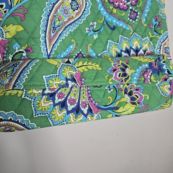 Vera Bradley Tote in Emerald Paisley Retired‎ 2014 Pattern
